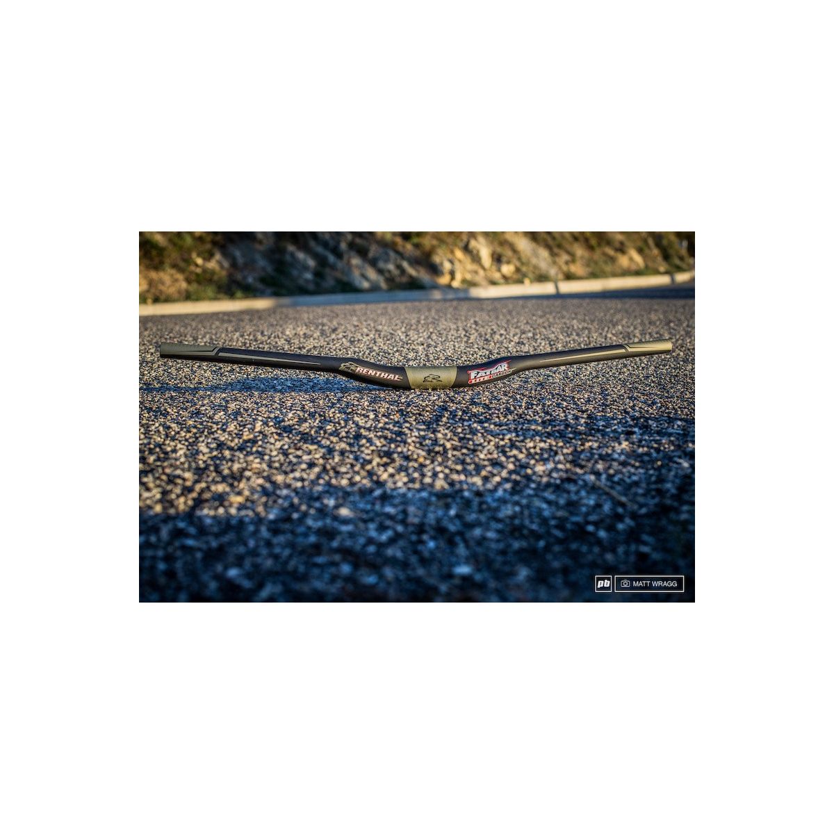 Renthal Fatbar Lite CARBON manillar 740mm