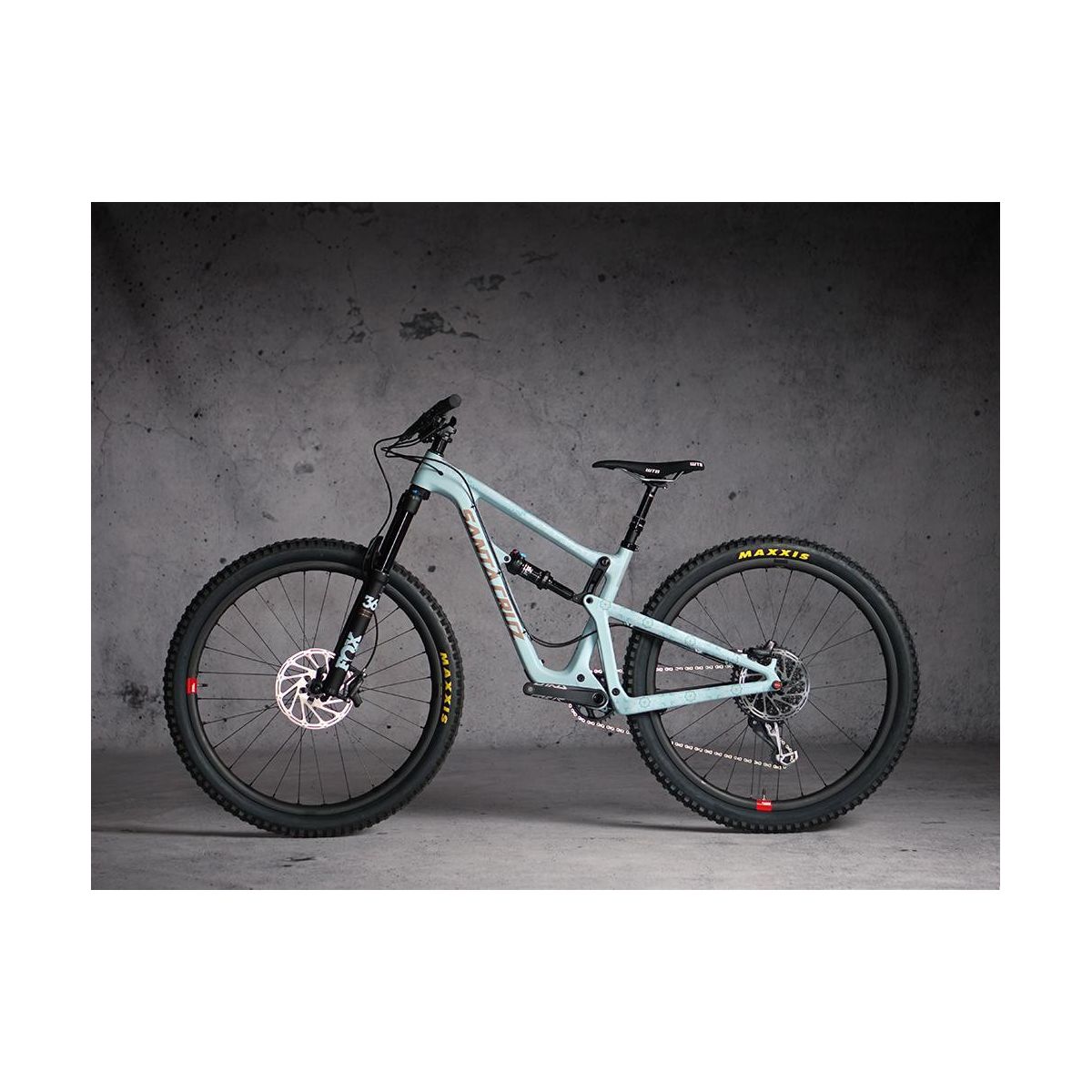 Protector de Cuadro DYED BRO | GUADALUPE BLANCO