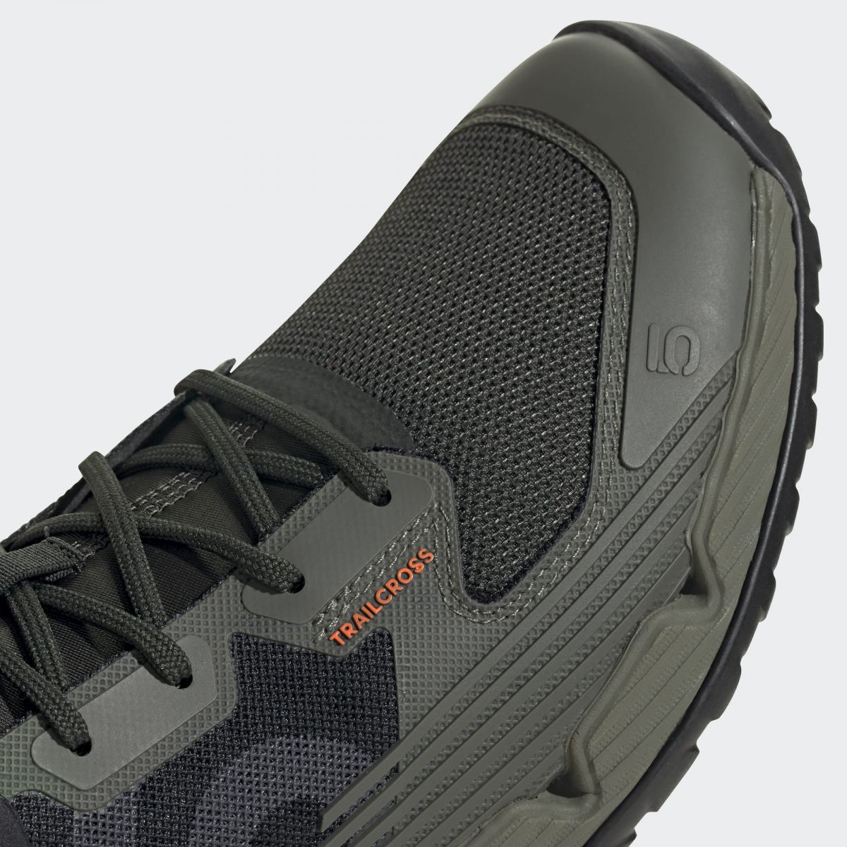 puntera reforzada de las Zapatillas para pedales de plataforma de enduro mtb FIVE TEN Trail Cross XT en color verde de bota alta