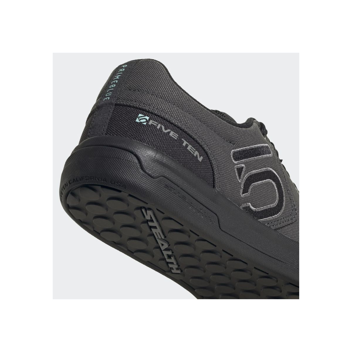 parte lateral Zapatillas para pedales de plataforma Five Ten Freerider Pro Primeblue