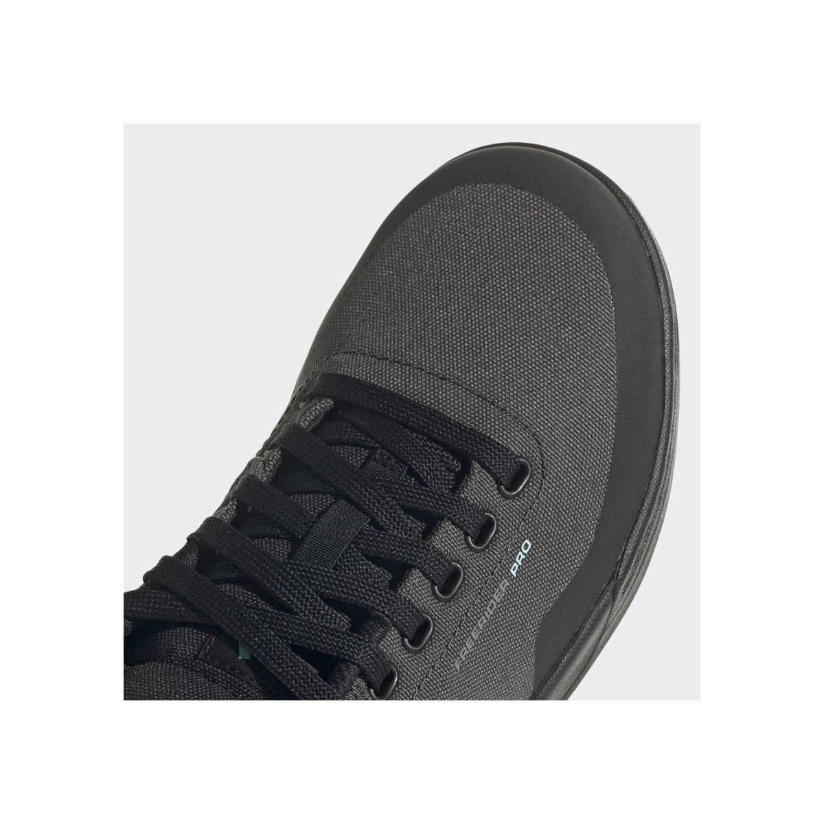 Zapatillas Five Ten Freerider Pro Canvas para pedal de plataforma Parley | the bike village | enduro | GZ1931 | reforzadas