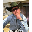 cowboy con Gafas de sol Pit Viper The Originals EXEC Fade color negro con cristal ahumado