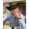 cowboy con Gafas de sol Pit Viper The Originals EXEC Fade color negro con cristal ahumado