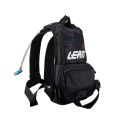 Mochila de hidratación Leatt Moto Race 1.5 HF LB7023051750 EN COLOR NEGRO para bicicleta o moto