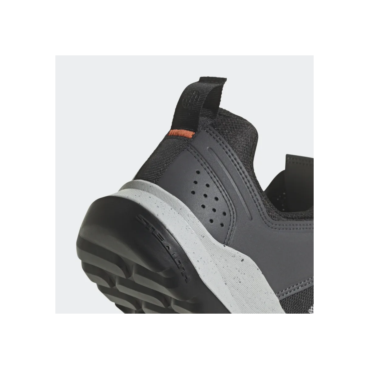 talon reforzado de las Zapatillas de mtb enduro para pedal de plataforma Five Ten TrailCross XT negro/gris  | GW9432