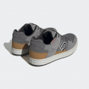 trasera de las Zapatillas mtb para pedal de plataforma Five Ten Freerider Gris/marrón | Enduro |HP9940