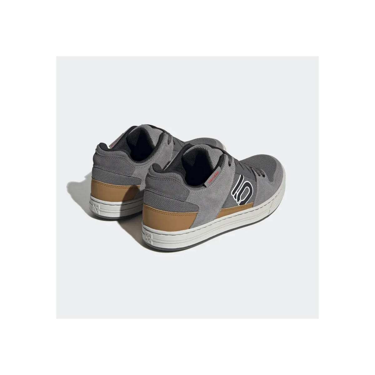 trasera de las Zapatillas mtb para pedal de plataforma Five Ten Freerider Gris/marrón | Enduro |HP9940