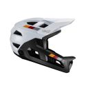 lateral de Casco integral Leatt MTB Enduro 2.0 V23 con mentonera desmontable en color blanco y negro