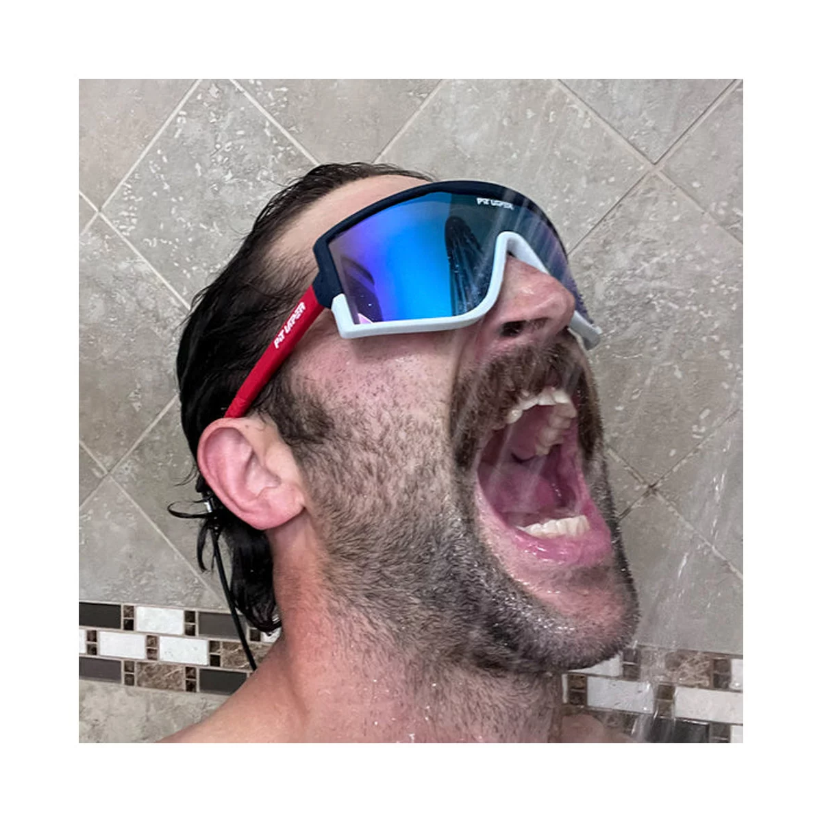 otro señor con Gafas Pit Viper The Try Hard The Basketball Team
