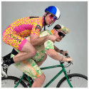 2 señores con las Gafas de sol para ciclismo o mtb Pit Viper The Try Hard The Standard en color negro