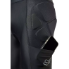 detalle protector del Culotte con protección Fox Baseframe con protección 30093-001 con badana de calidad para enduro o ebike