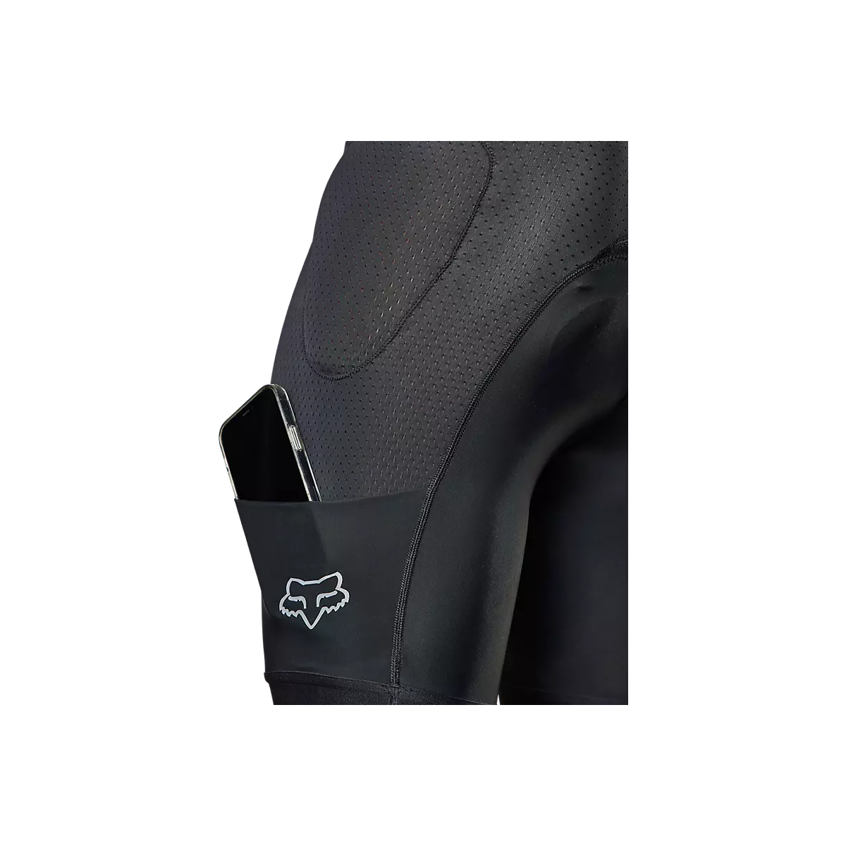 detalle del bolsillo del Culotte con protección y badana de calidad Fox Baseframe Pro D3O negro