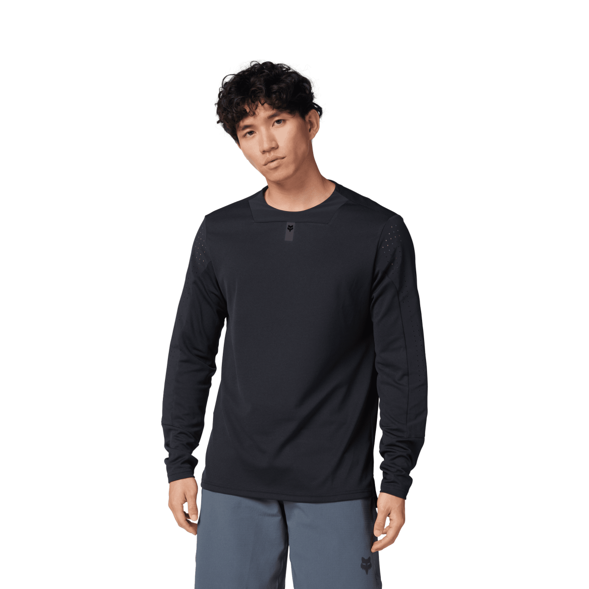 Camiseta manga larga Fox Defend en color negro para mtb enduro, ebike o descenso|32367