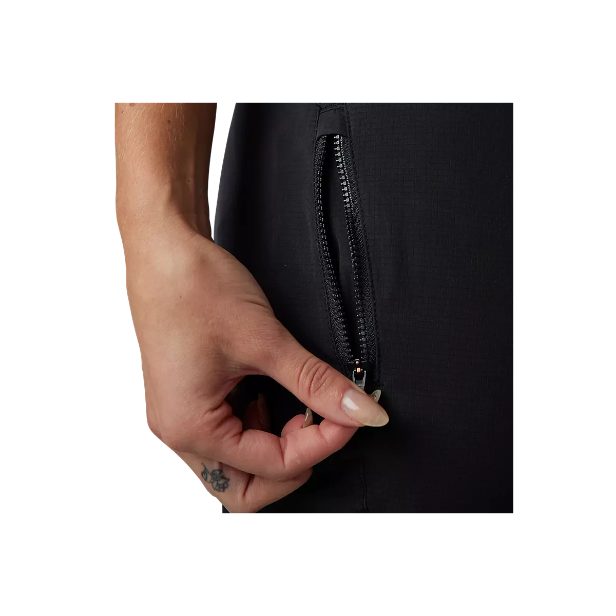 Pantalón corto Fox Flexair Ascent para mujer