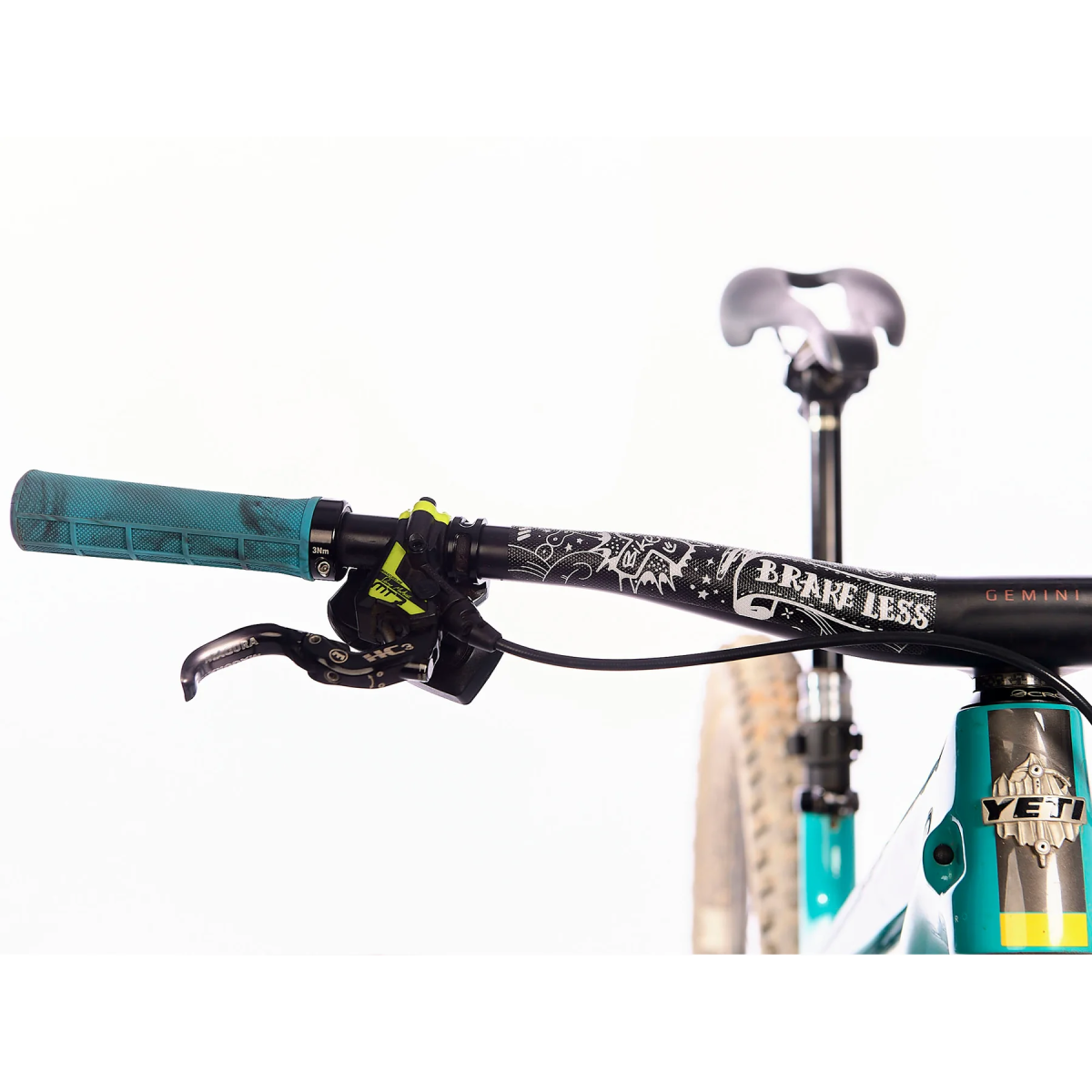 Protector de manillar AMS Honeycomb BLPM