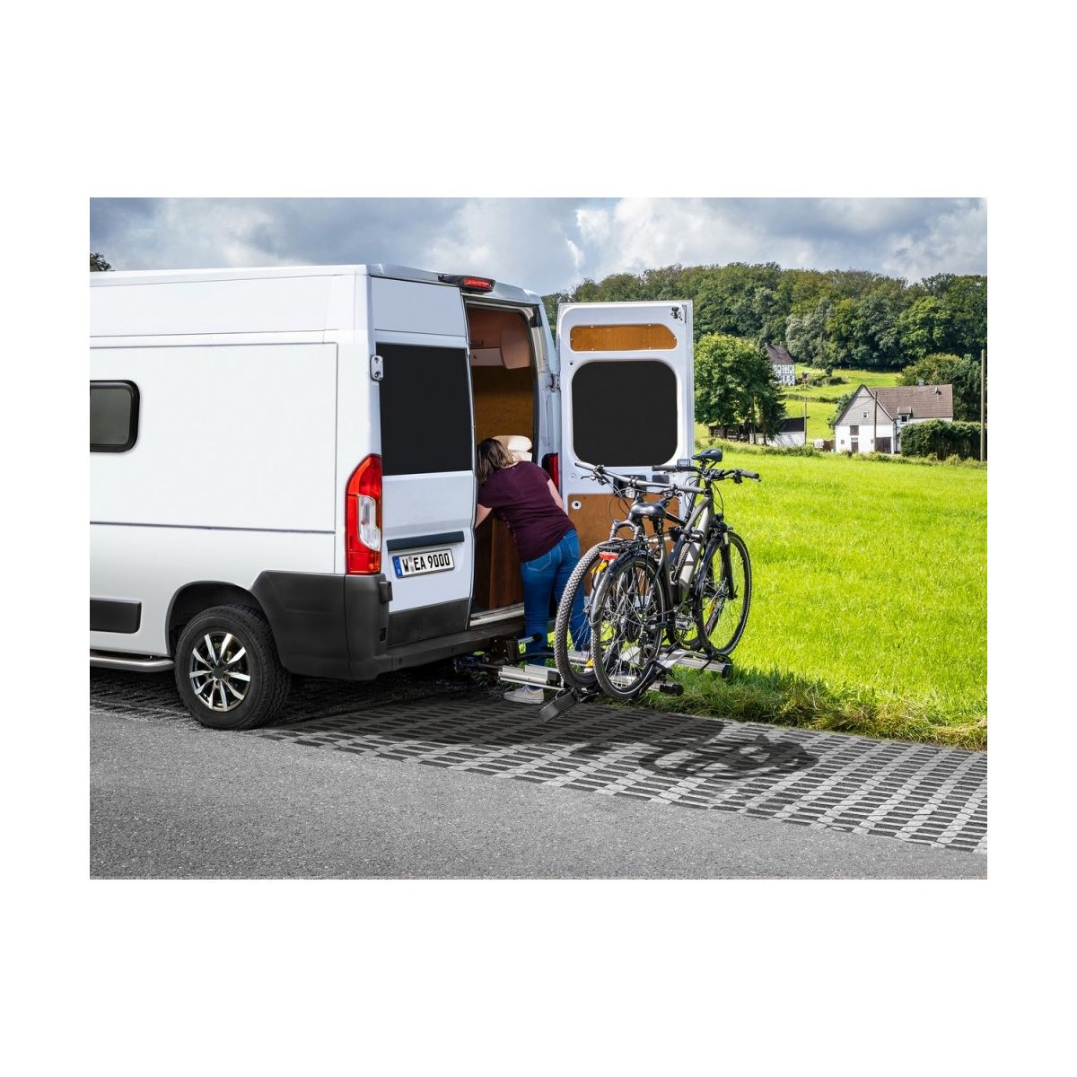 Portabicicletas de coche o furgoneta camper con bola Spinder SC2