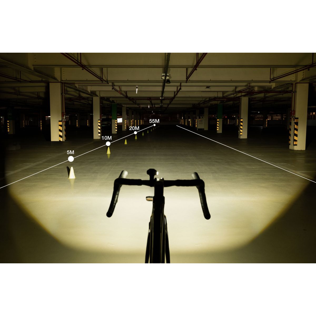 cuanto ilumina la Luz delantera Giant Recon HL 1200 de Led