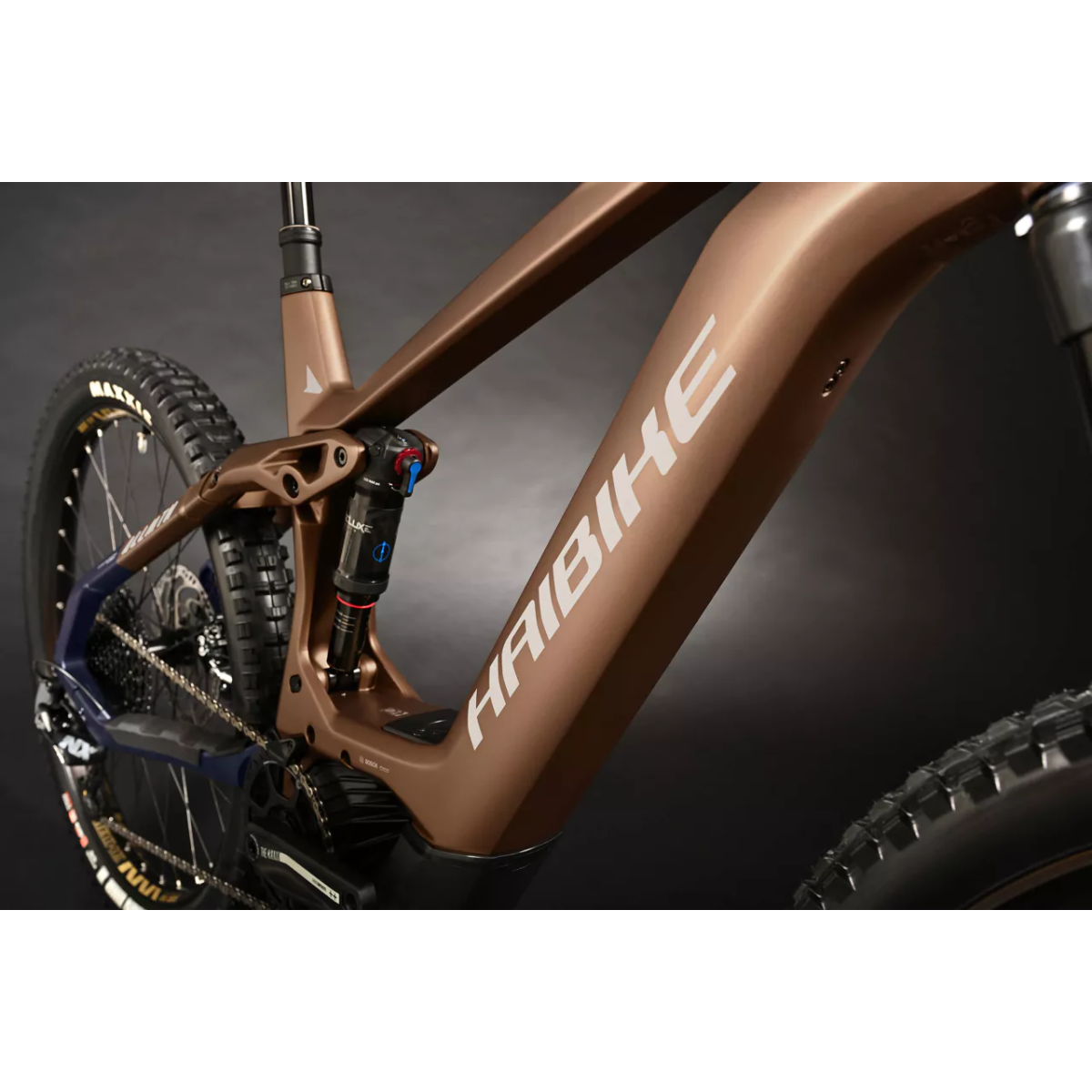 Bicicleta eléctrica Haibike Allmtn CF8 Carbono Bosch Cx 750Wh