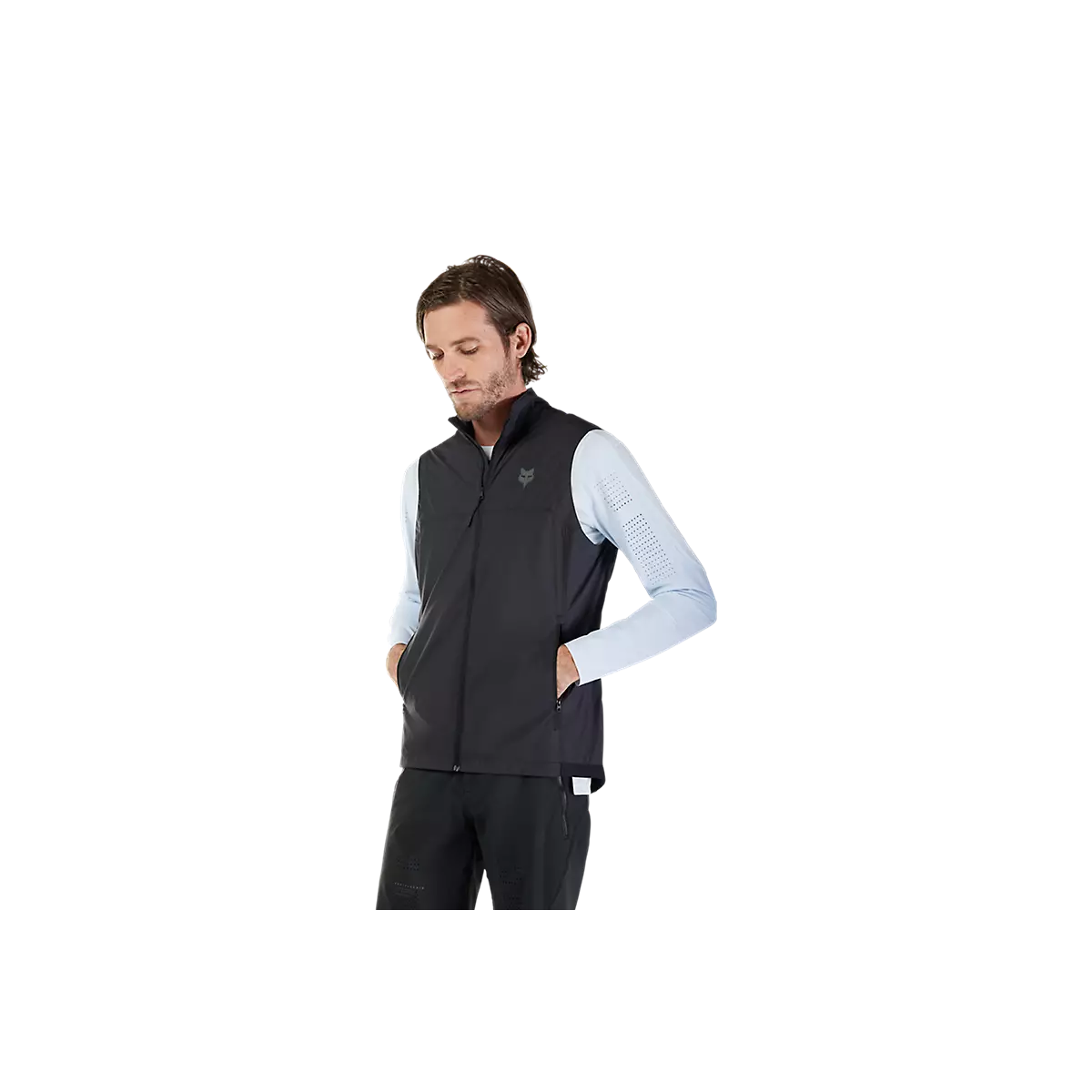 Chaleco cortavientos Fox Ranger Vest puesto delante