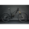 Ebike Unno Mith Pro 2025 Dji Avinox 800Wh color carbono
