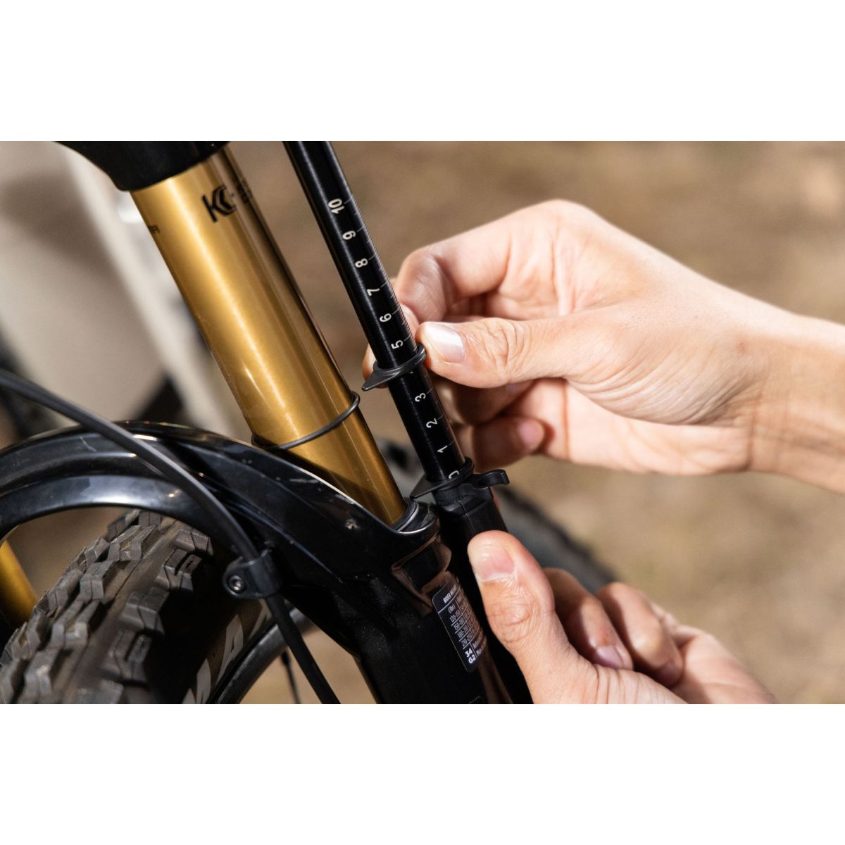 Inflador suspensiones Giant Control Go Digital | 300 PSI medidor de sag