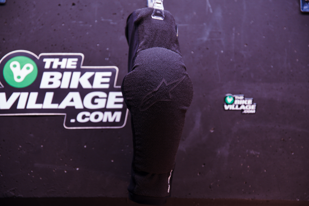 Rodilleras de enduro lite Alpinestars Paragon Pro en The Bike Village Bike Shop