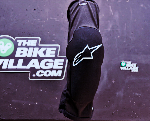 Rodillera Alpinestars Paragon Plus en The Bike Village Bike Shop