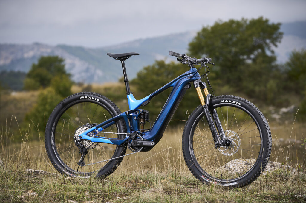 Bicicleta eléctrica de carbono Giant Trance X Advanced E+ 0