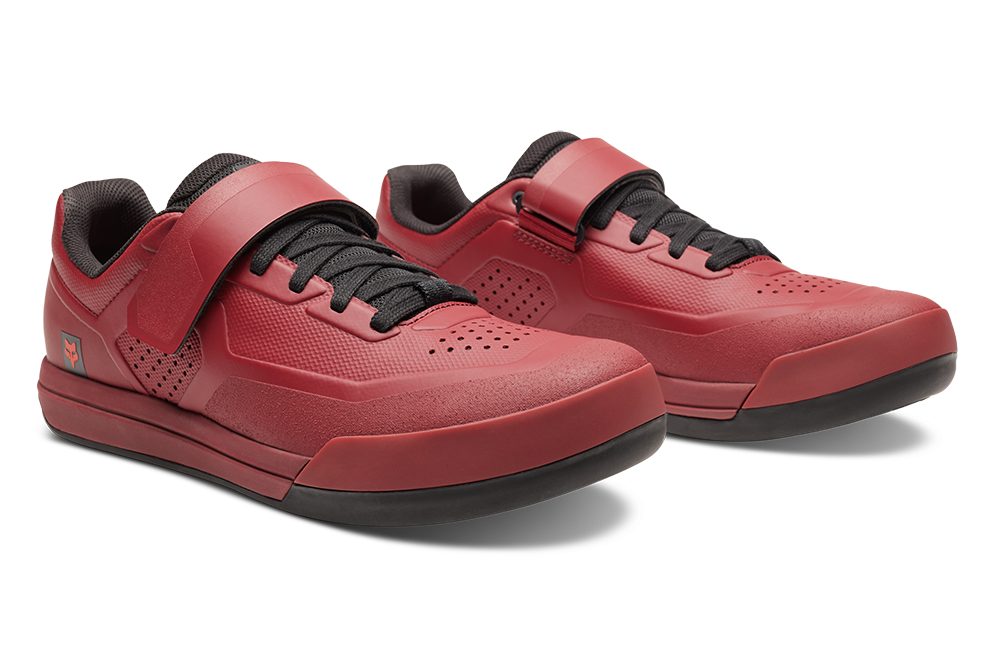 Zaptillas FOX UNION de cordones y velcro en color rojo